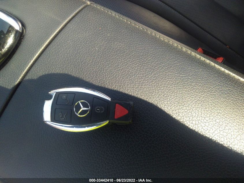 2016 MERCEDES-BENZ S-CLASS S 550 WDDUG8FB8GA204947