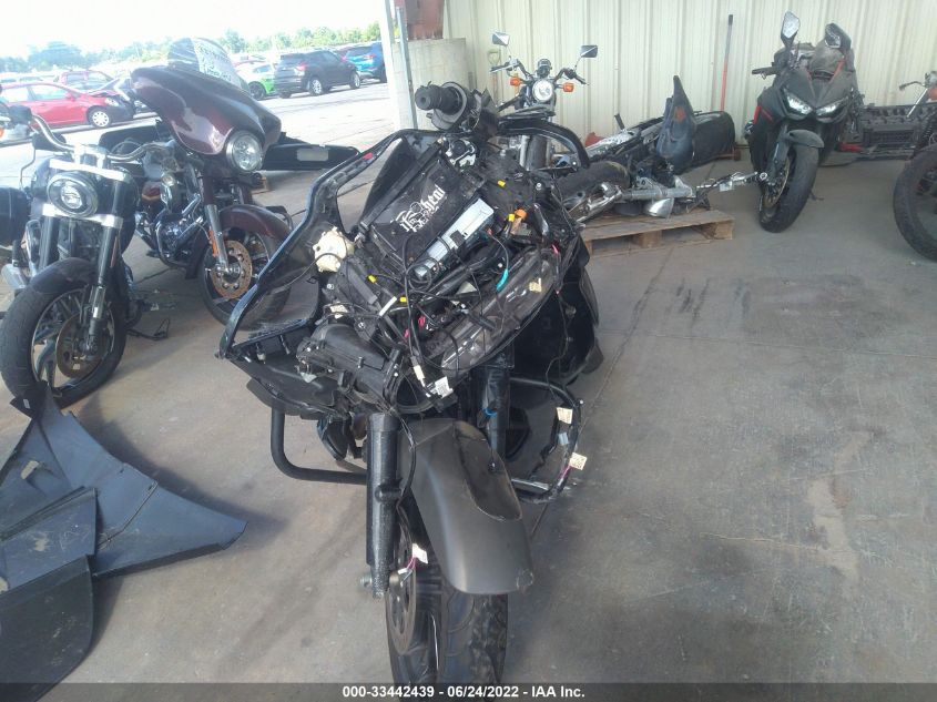 2019 HARLEY-DAVIDSON FLTRXS 1HD1KTP13KB636626