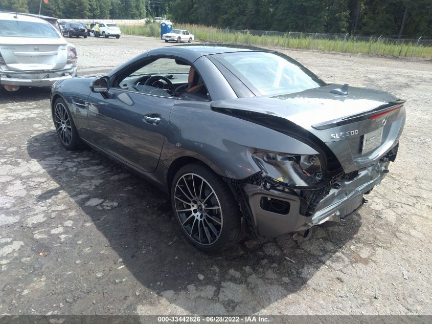 2019 MERCEDES-BENZ SLC SLC 300 WDDPK3JA1KF160220