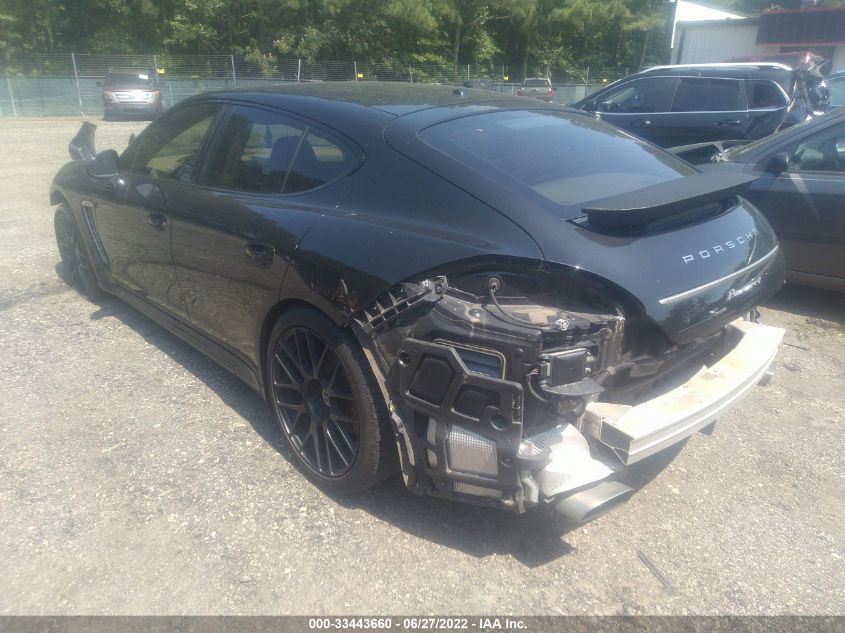 2013 PORSCHE PANAMERA 4 WP0AA2A71DL015054