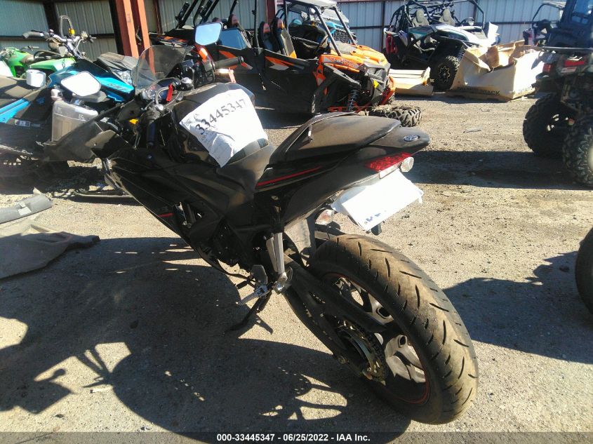 2018 YAMAHA YZFR3 A MH3RH15Y5JK003861