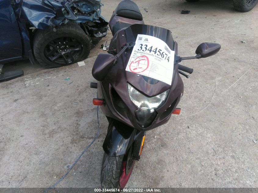 2004 SUZUKI GSX-R600 K JS1GN7CA142103302