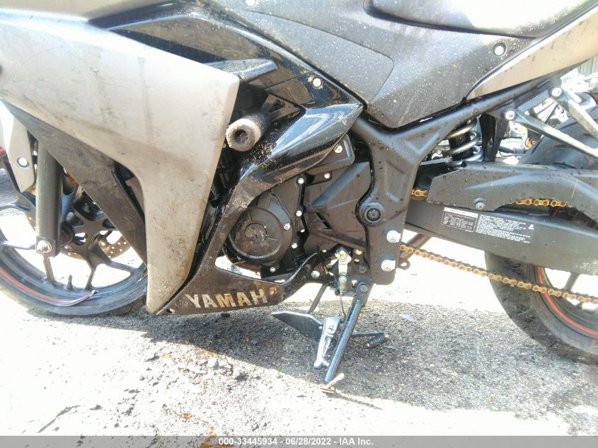 2016 YAMAHA YZFR3 MH3RH06YXGK014212