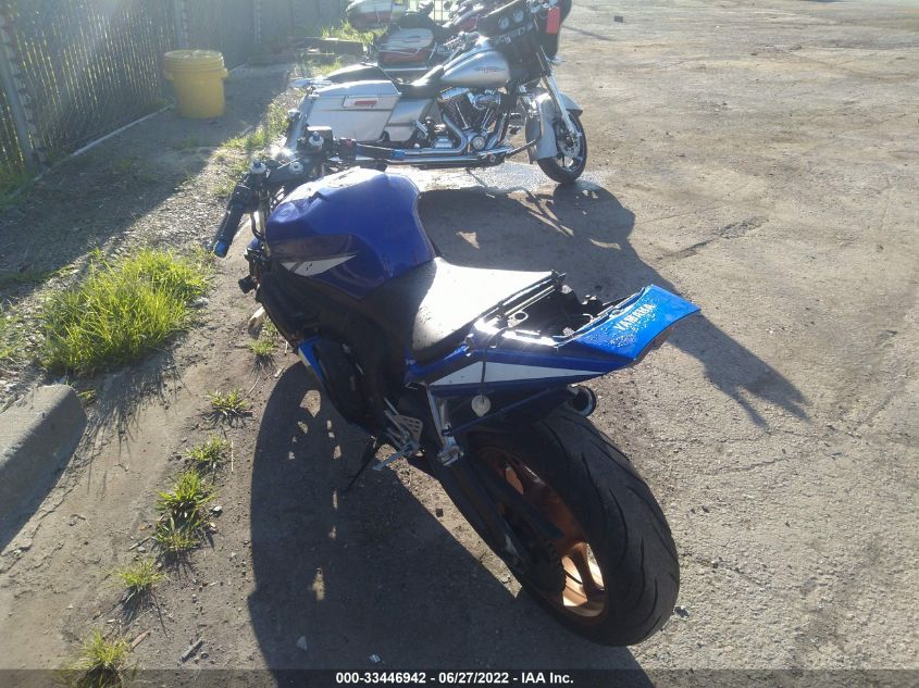 2004 YAMAHA YZFR6 L JYARJ06E44A017984