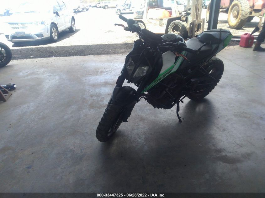 2017 KTM 390 DUKE MD2JPJ404HC241788