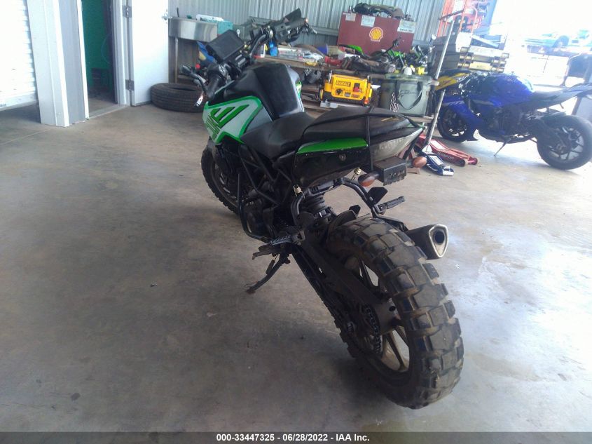 2017 KTM 390 DUKE MD2JPJ404HC241788