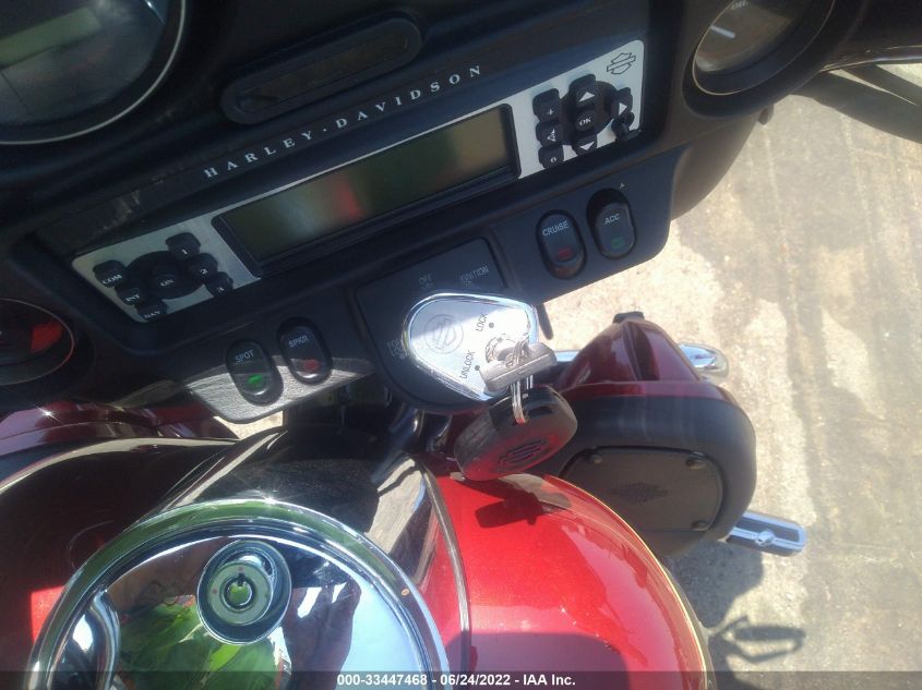 2007 HARLEY-DAVIDSON FLHTCUI 1HD1FC4137Y678517