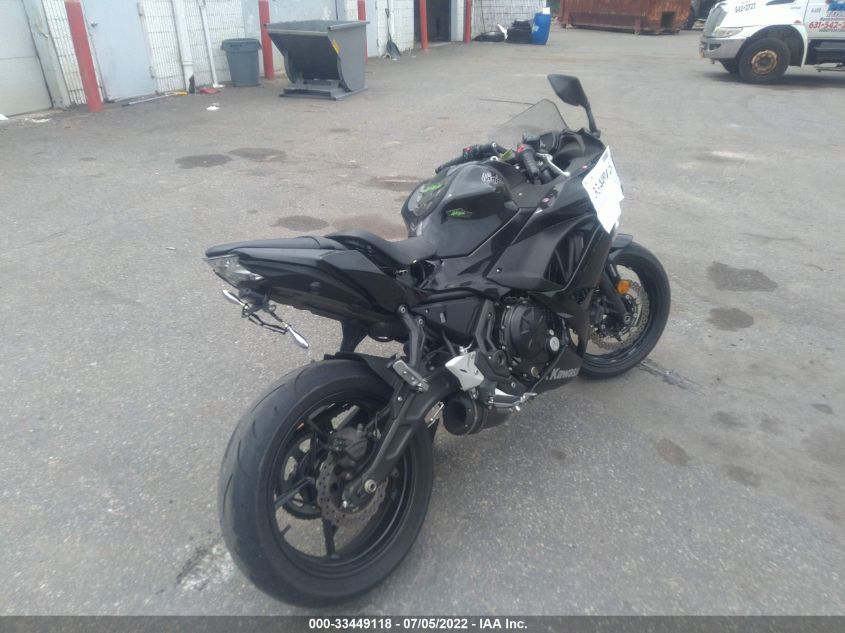 2017 KAWASAKI EX650 F JKAEXEK18HDA04190
