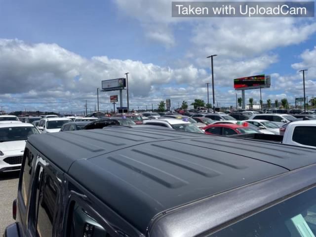 2020 JEEP WRANGLER UNLIMITED SAHARA 1C4HJXEN0LW220351