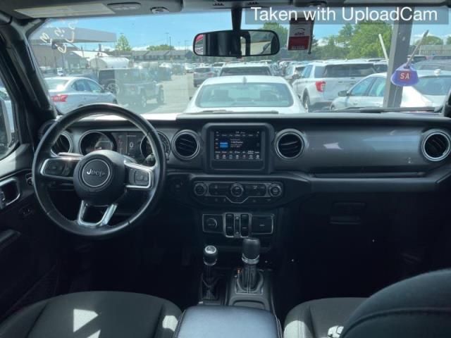 2020 JEEP WRANGLER UNLIMITED SAHARA 1C4HJXEN0LW220351