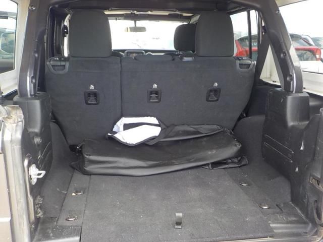 2020 JEEP WRANGLER UNLIMITED SPORT 1C4HJXDN5LW213171