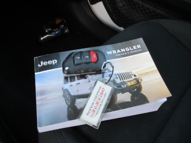 2020 JEEP WRANGLER UNLIMITED SAHARA 1C4HJXEN6LW257016