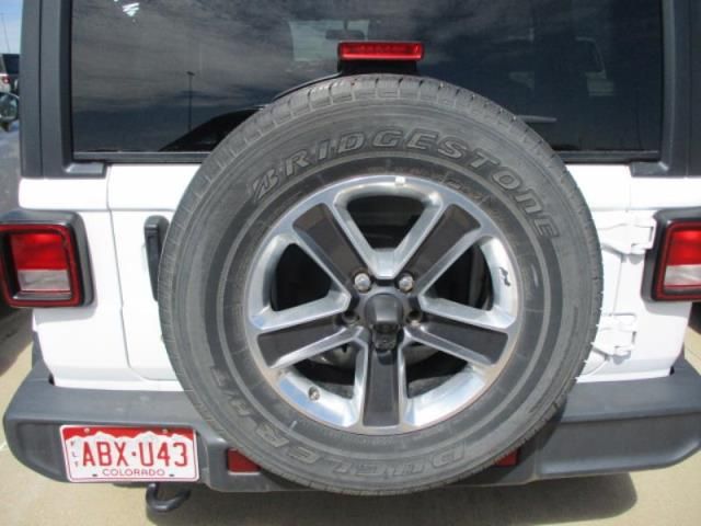 2020 JEEP WRANGLER UNLIMITED SAHARA 1C4HJXEN6LW257016