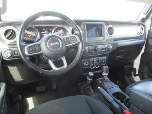 2020 JEEP WRANGLER UNLIMITED SAHARA 1C4HJXEN6LW257016