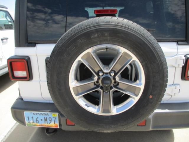 2020 JEEP WRANGLER UNLIMITED SAHARA 1C4HJXEN8LW256840