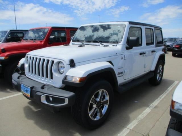 2020 JEEP WRANGLER UNLIMITED SAHARA 1C4HJXEN8LW256840