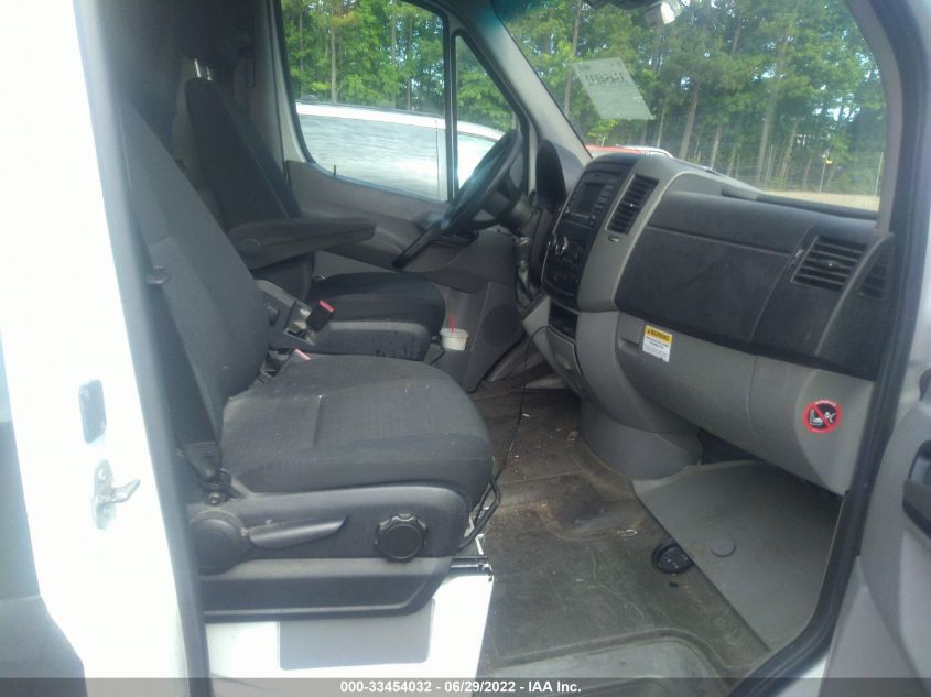 2015 MERCEDES-BENZ SPRINTER CARGO VANS 2500 WD3PE8DC4F5948555