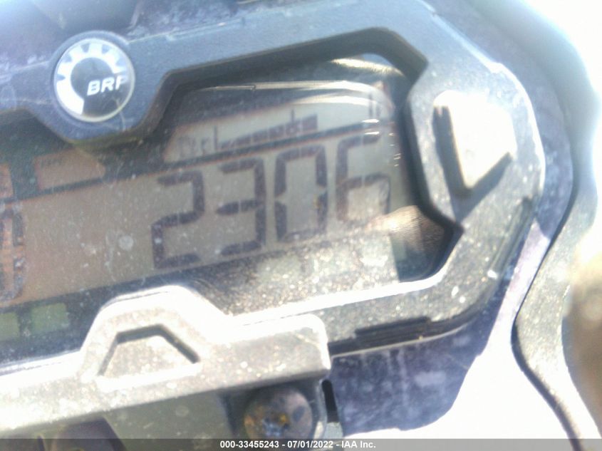 2019 CAN-AM COMMANDER DPS 1000R 3JBKGAX28KJ000026