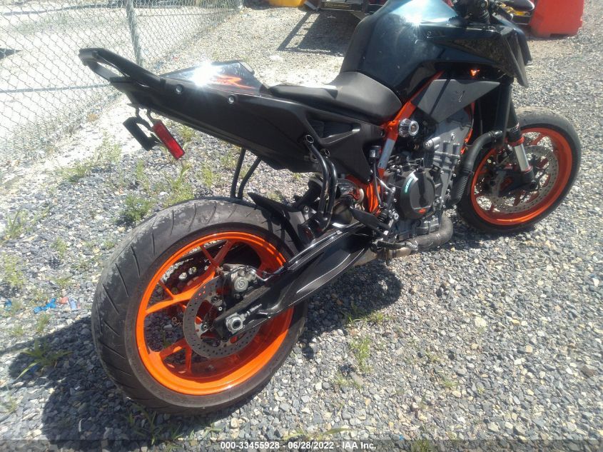 2022 KTM 890 DUKE R VBKTU940XNM830161