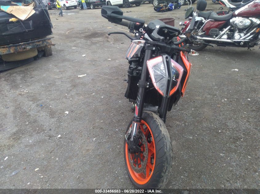 2019 KTM 1290 SUPER DUKE R VBKV39400KM904940
