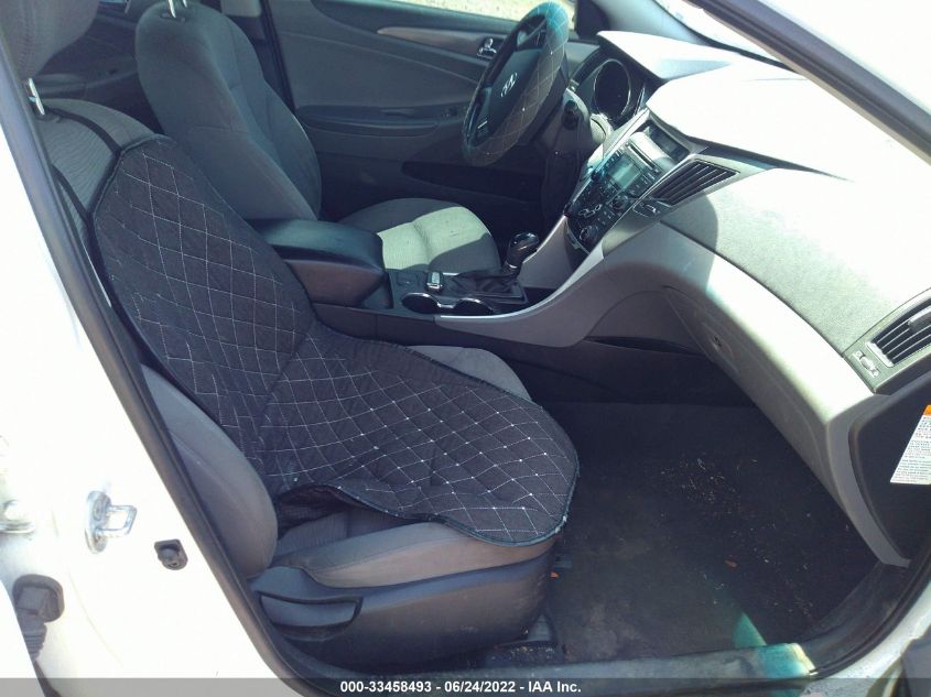 2013 HYUNDAI SONATA HYBRID KMHEC4A42DA064980
