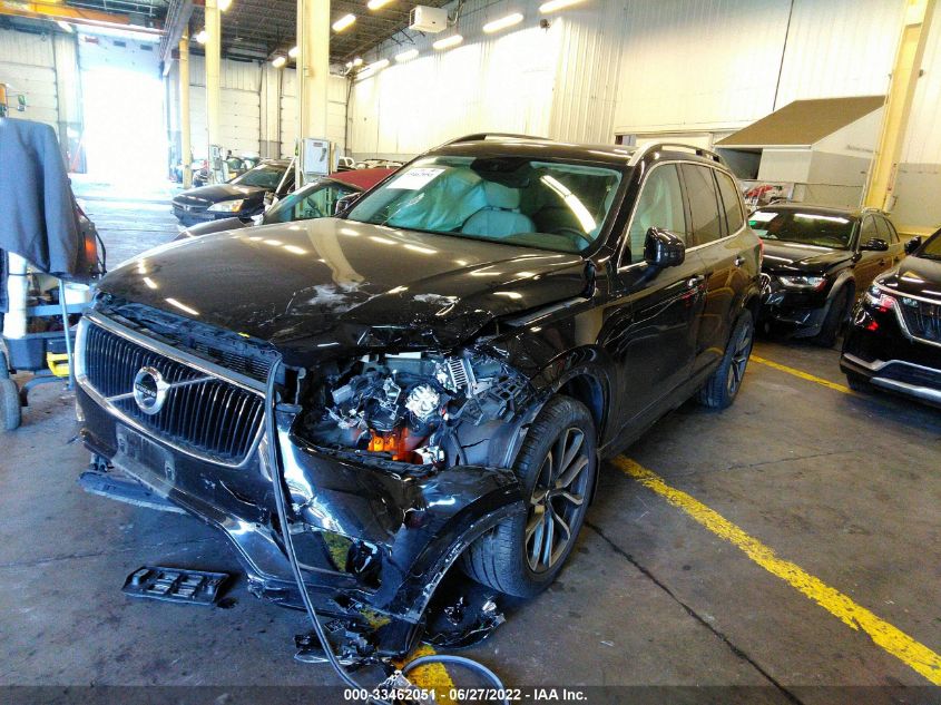 2017 VOLVO XC90 MOMENTUM YV4A22PKXH1108761