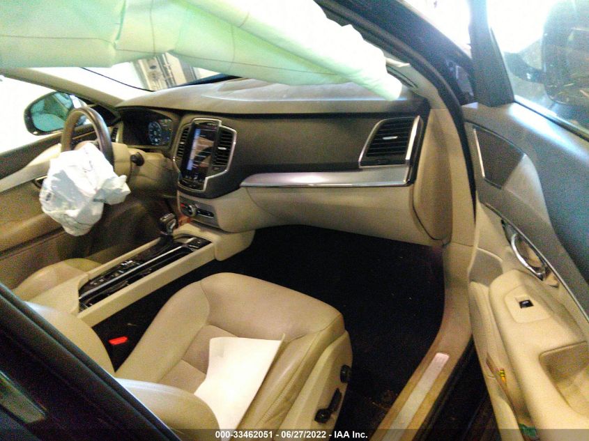 2017 VOLVO XC90 MOMENTUM YV4A22PKXH1108761
