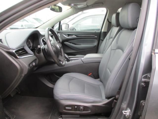 2021 BUICK ENCLAVE ESSENCE 5GAEVAKW6MJ155491