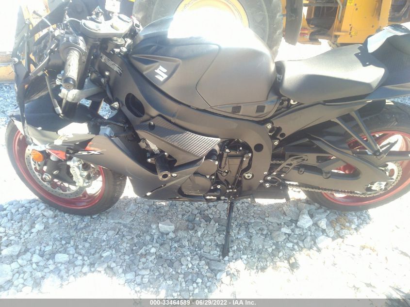 2017 SUZUKI GSX-R600 JS1GN7FA7H2100597