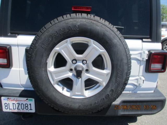 2020 JEEP WRANGLER UNLIMITED SPORT 1C4HJXDN8LW198228