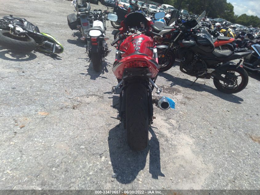 2005 SUZUKI GSX-R600 K JS1GN7CAX52101744