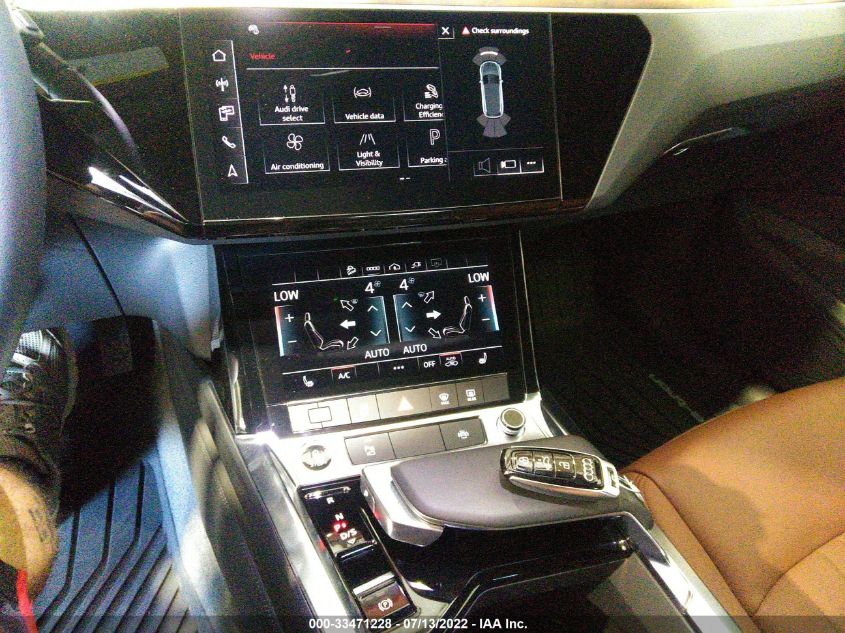 2022 AUDI E-TRON PREMIUM WA1AAAGE1NB007277