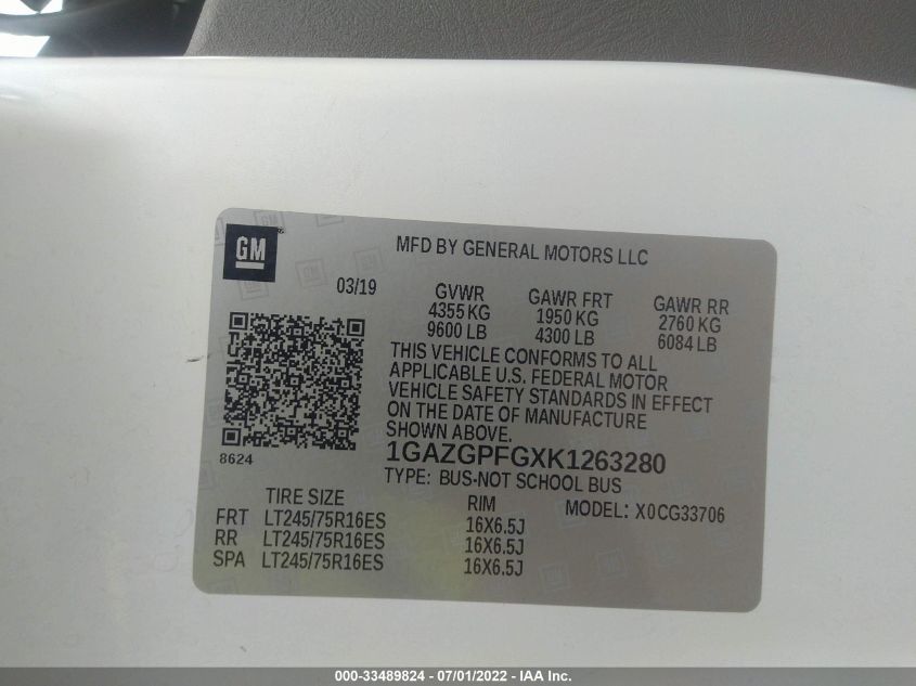 2019 CHEVROLET EXPRESS PASSENGER LT 1GAZGPFGXK1263280