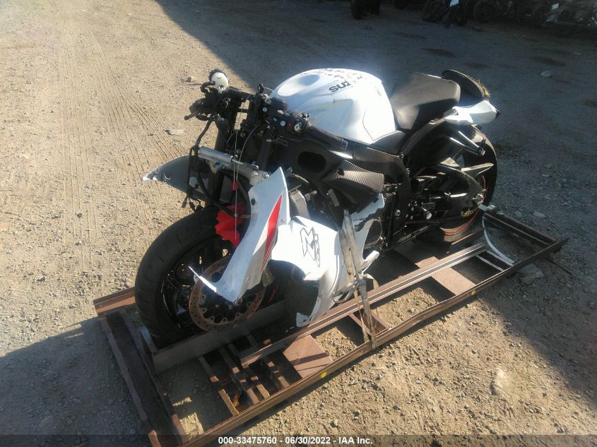 2021 SUZUKI GSX-R600 JS1GN7FA0M7100325