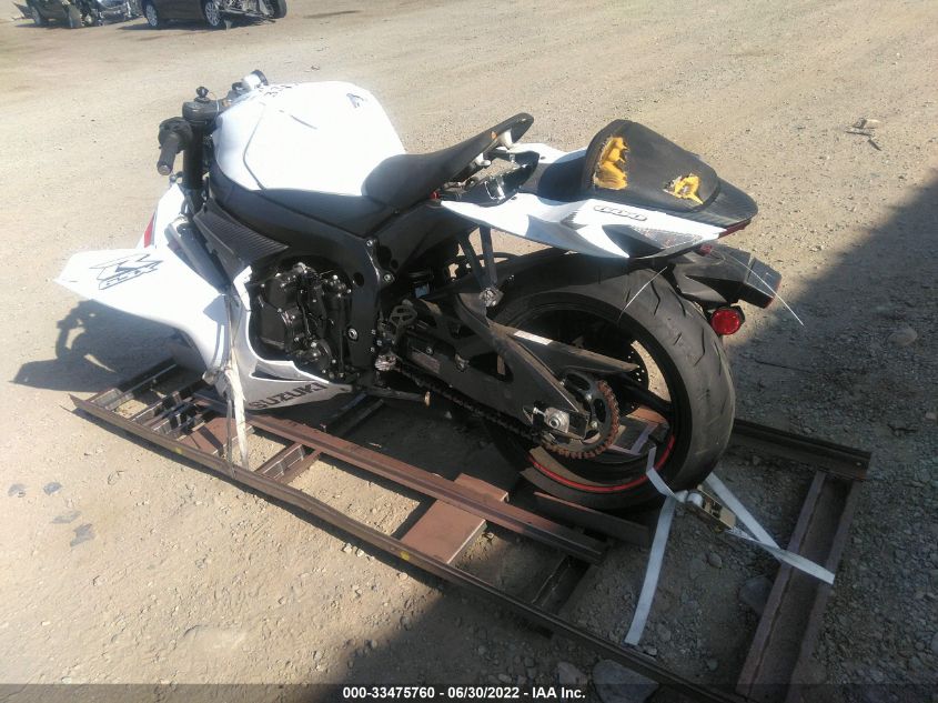 2021 SUZUKI GSX-R600 JS1GN7FA0M7100325