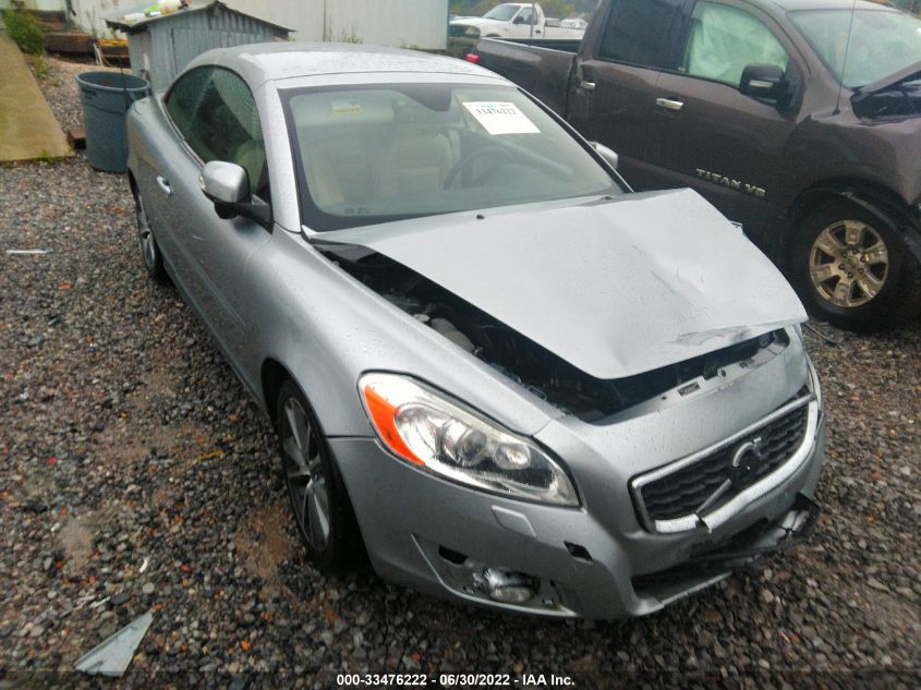 2013 VOLVO C70 T5 YV1672MC1DJ136511