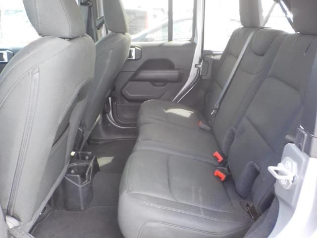 2020 JEEP WRANGLER UNLIMITED SAHARA 1C4HJXEN4LW161207
