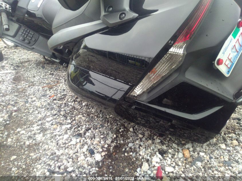 2013 HONDA GL1800 B JH2SC6815DK001131