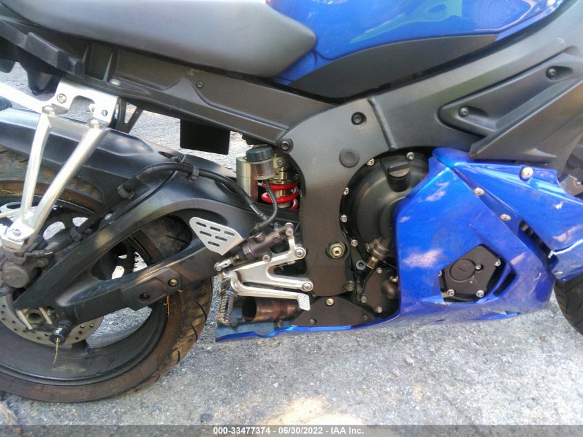 2005 YAMAHA YZFR6 L JYARJ06E95A023166