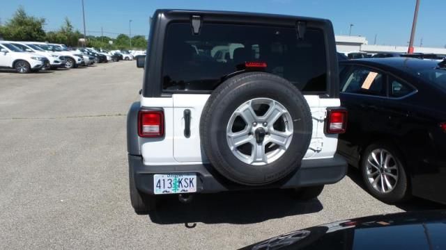 2020 JEEP WRANGLER UNLIMITED SPORT 1C4HJXDN8LW258850