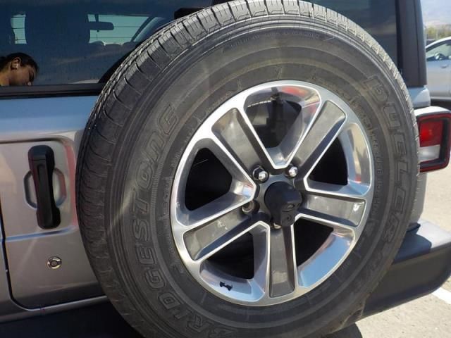 2020 JEEP WRANGLER UNLIMITED SAHARA 1C4HJXEN6LW198372