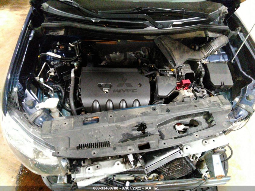 2015 MITSUBISHI OUTLANDER SE JA4AZ3A33FZ004143