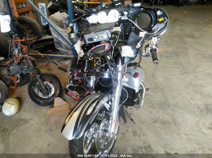 2015 HARLEY-DAVIDSON FLHXSE CVO STREET GLIDE 1HD1PXN17FB954167
