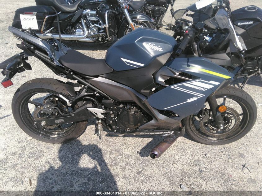 2022 KAWASAKI EX400 JKAEXKH16NDAG7012