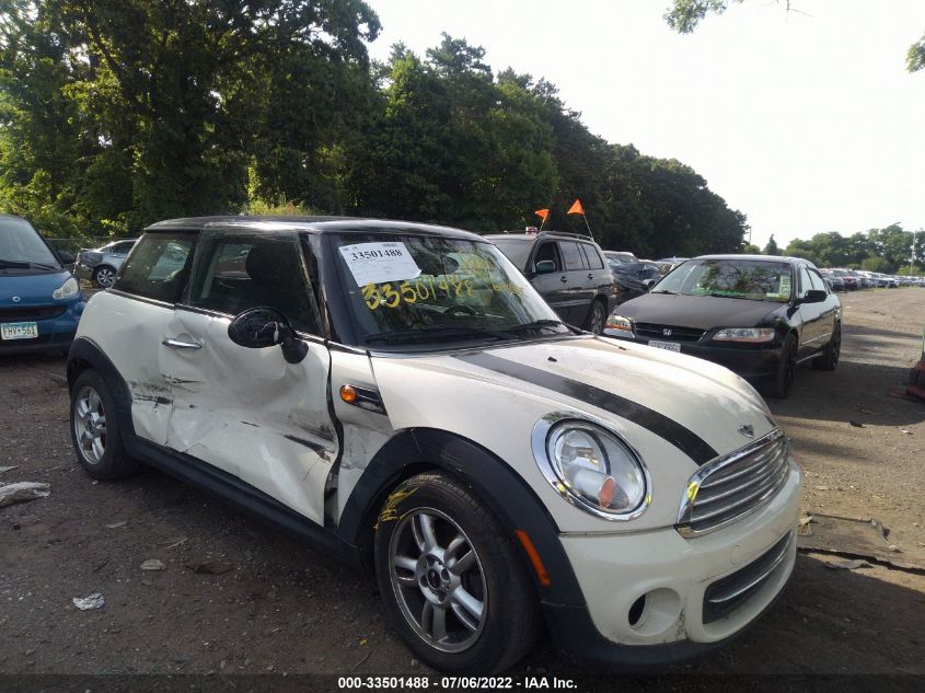 2013 MINI COOPER HARDTOP WMWSU3C57DT372944