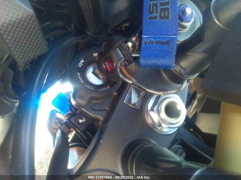 2019 HONDA CRF1000 A JH2SD0400KK300126