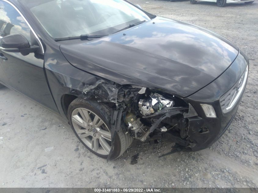 2013 VOLVO S60 T6 YV1902FH4D2183245
