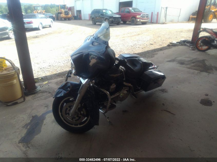 2008 HARLEY-DAVIDSON FLHX 1HD1KB41X8Y692132