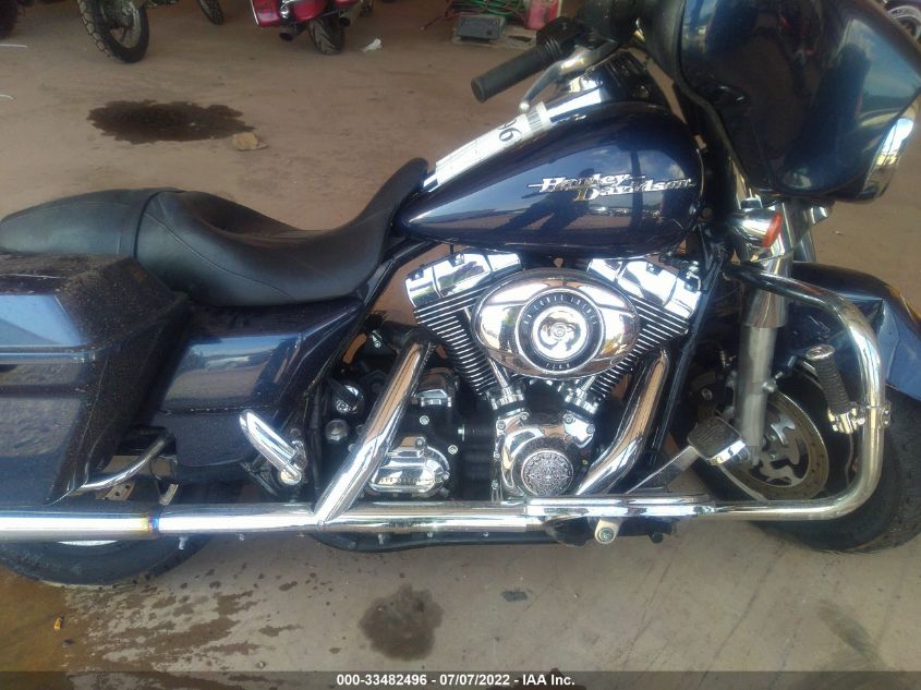 2008 HARLEY-DAVIDSON FLHX 1HD1KB41X8Y692132