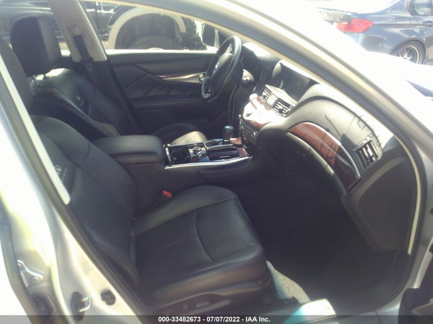 2014 INFINITI Q70 JN1BY1AP2EM260325